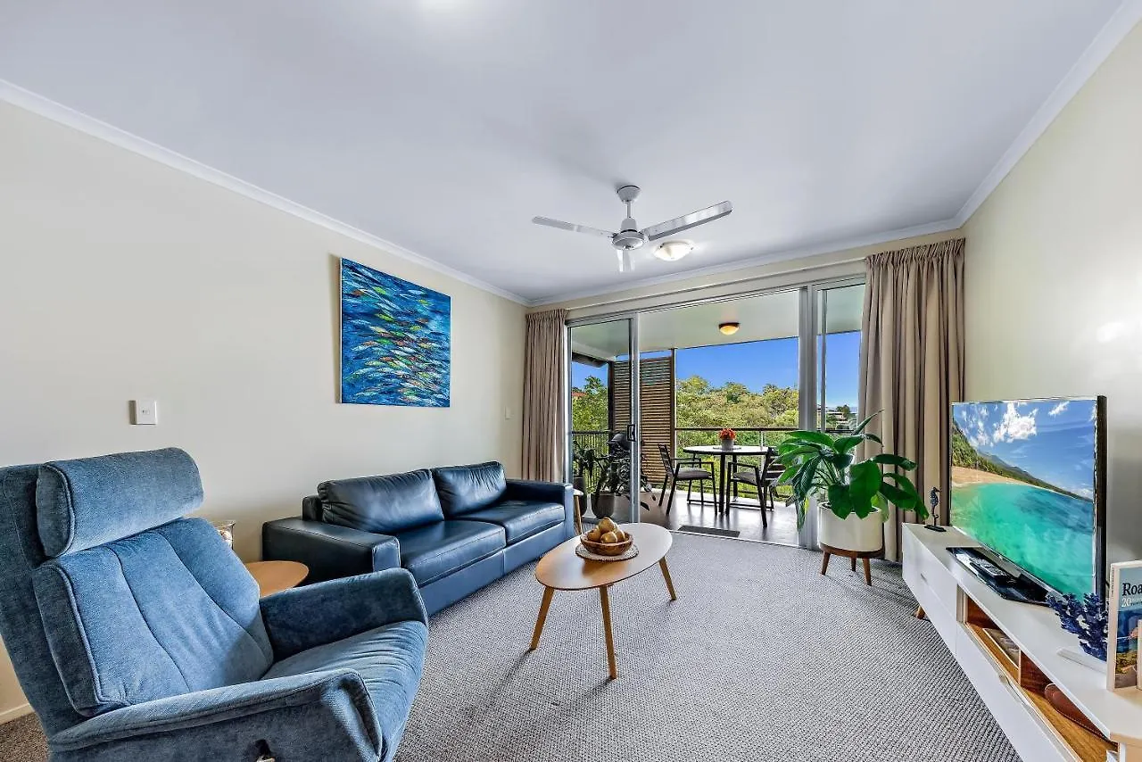 Apartment Alpha 8 On Waterson - Airlie Beach